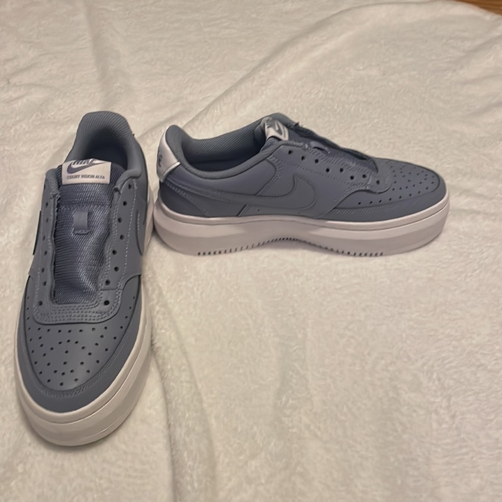 Brand New Nike Court Version Alta Shoes, Size 9 Women - Gem